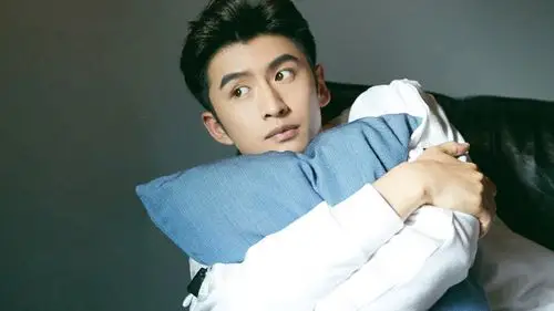 明星张云龙明星风尚壁纸1