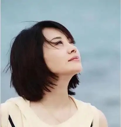 为什么许晴50岁却像20岁?原来显年轻的女人,都有这4个特征