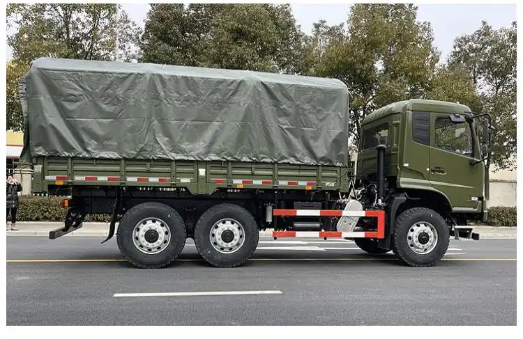 东风6x6平头越野卡车-六驱运兵车越野载货车配置图片视频报价