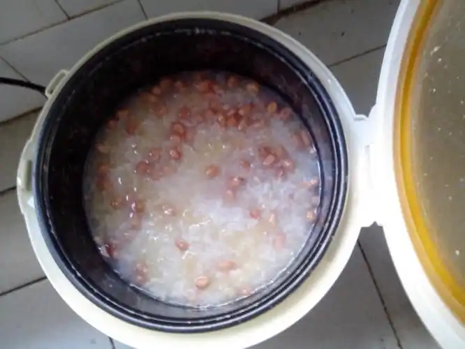 花生银耳粥的做法步骤11