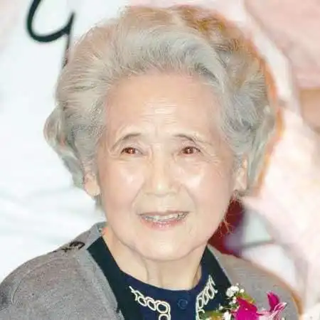 鲁园魂归天国,真的是让人感到十分悲伤,随着时间的推移,这些老演员都