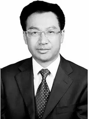 蒙自市委书记陈强在任上病逝 他曾出过多本诗集,做过肾移植手术