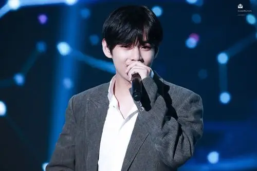 金泰亨 - 堆糖,美图壁纸兴趣社区