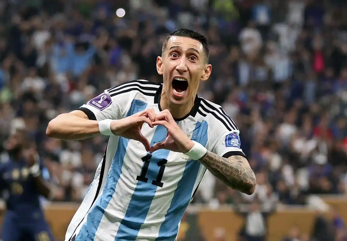 阿根廷国家队在世界杯的夺冠,对于很多阿根廷球员来说都是圆梦时刻,而