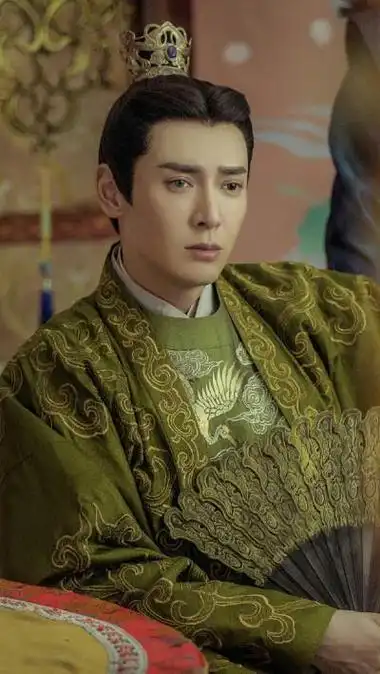 回顾韩栋:靠颜值进圈靠努力成著名演员,娶经纪人当老婆婚姻幸福