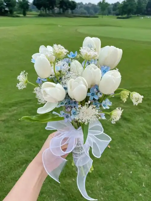 太适合夏天了#郁金香手捧花  #小清新新娘手捧花