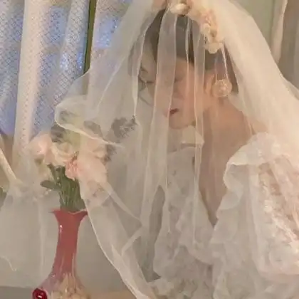 高清超仙的白色婚纱闺蜜头像一左一右图片_闺蜜姐妹女生头像_头像屋