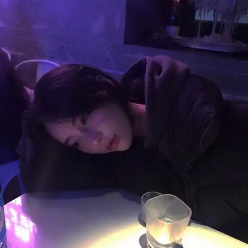 女头/头像/潮图/ins自截/女生头像/文案/短句