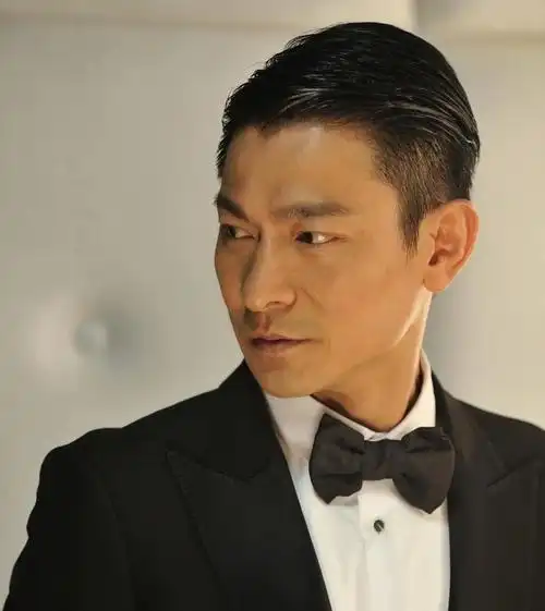 59岁刘德华:做天王,不值得