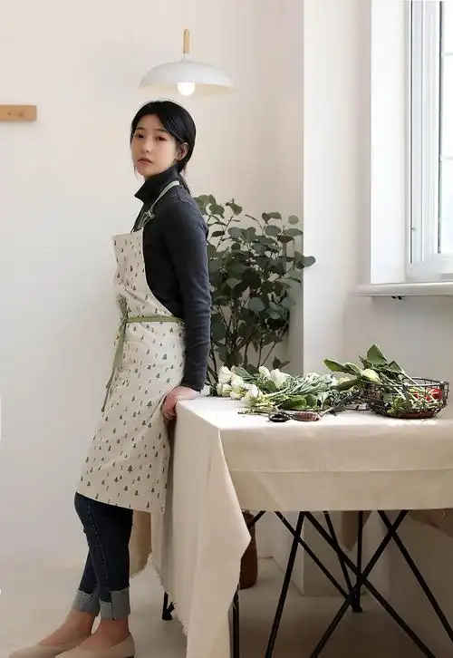 日系北欧风全棉麻卡通成人男女印花可爱厨房围裙系带围兜烘培罩衣