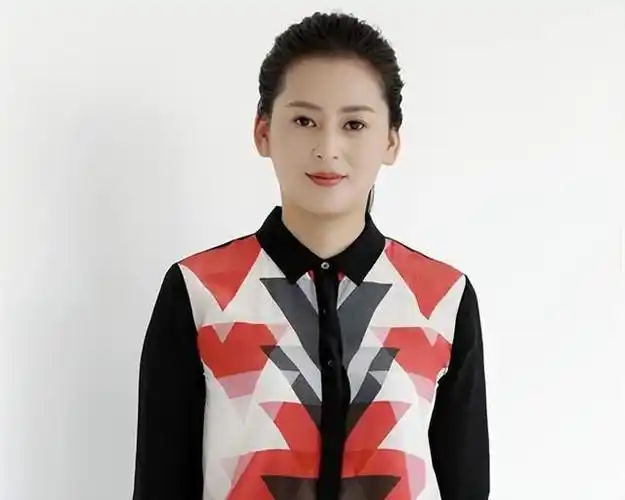 新书出版张若昀张天爱等人纷纷打call黄澜凭什么这么牛