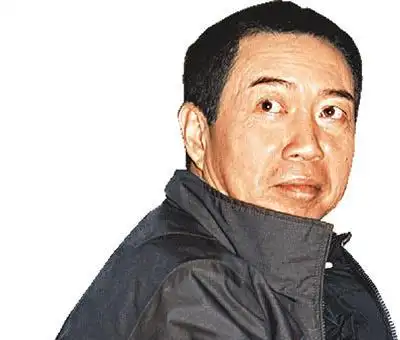 63岁林青霞被曝离婚,你知道她的前夫是什么背景?