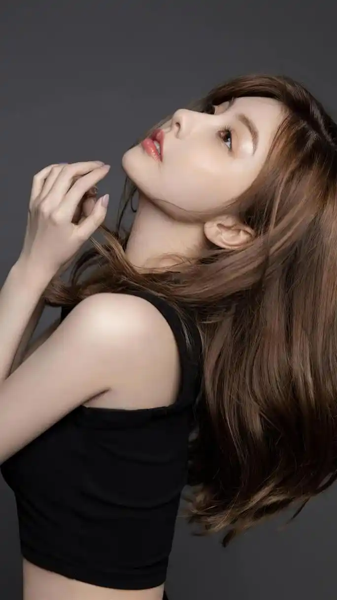 气质优雅小姐姐唯美写真!#气质美女# #壁纸# #今日星座运势