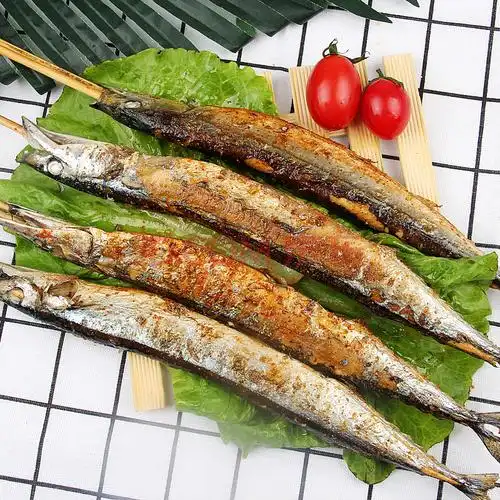 户外烧烤秋刀鱼10串半成品海鲜油炸铁板烧烤食材秋刀鱼烧烤串串