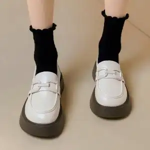 玛丽珍木耳花边洛丽塔小腿皮鞋搭配白色袜子女中筒ins潮夏季薄款