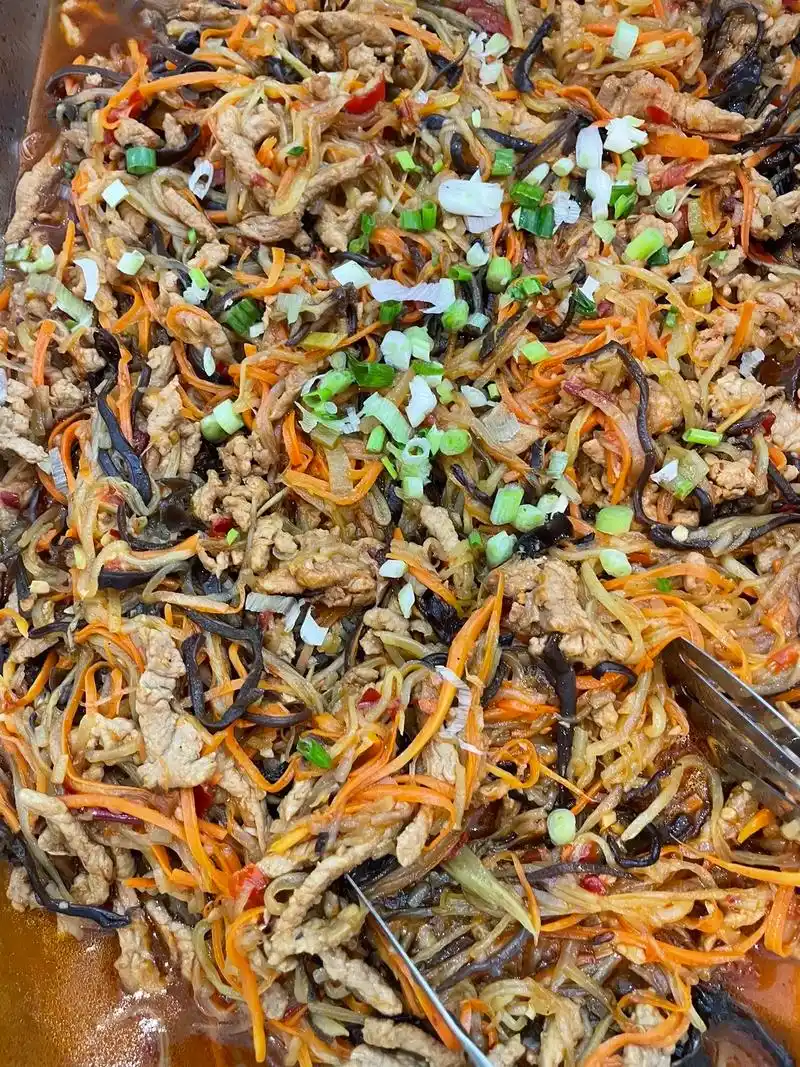 徐记饭菜真香 推出特价快餐八菜一汤 16元管饱.每天菜品更新