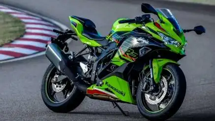 川崎ninjazx4rr四缸跑车发布如果引入国内你会买单