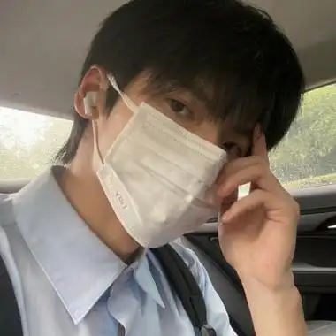 三十多岁的霸气帅哥图片大全-男生头像 - 壁纸之家