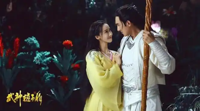 这是一波回忆杀嘛当年武神赵子龙热播夏侯轻衣出场便惊艳了很多人