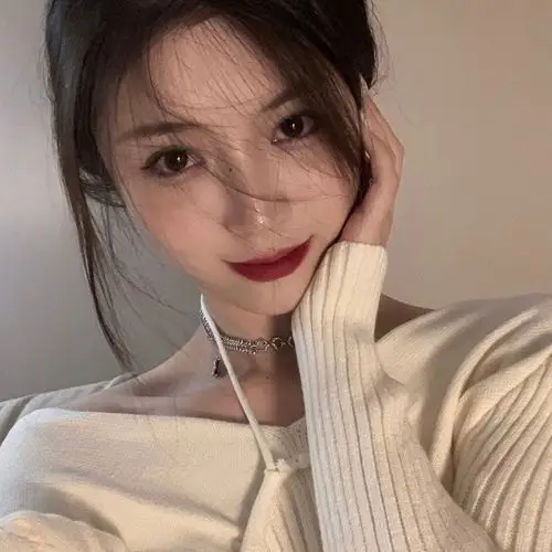 女生头像干净气质