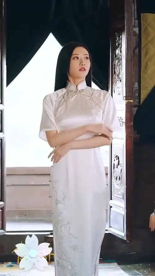 爱豆造型大赏#景甜旗袍 用实力演员了什么叫女王范儿