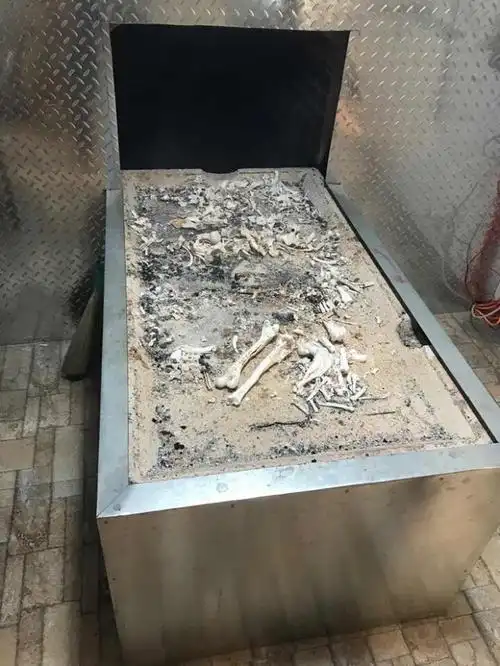 殡仪馆火化女死人过程火葬场火化是一个什么样的过程