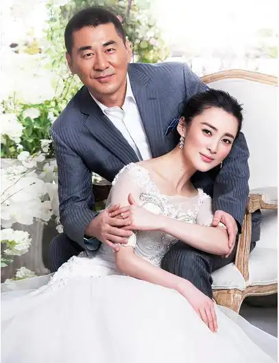 陈建斌个人资料结过几次婚前妻是谁 陈建斌是怎么娶到蒋勤勤的