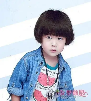 萌娃蘑菇头发型 小女孩蘑菇头发型图片(2)