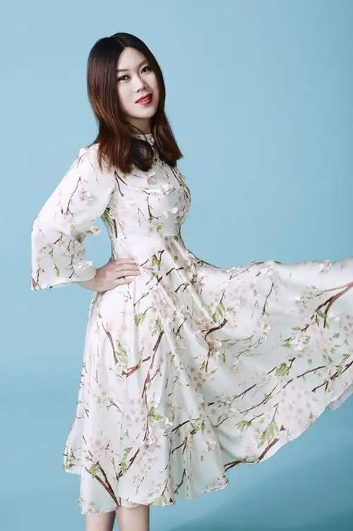 西单女孩任月丽16岁独闯北京23岁走红春晚今成上亿女总裁