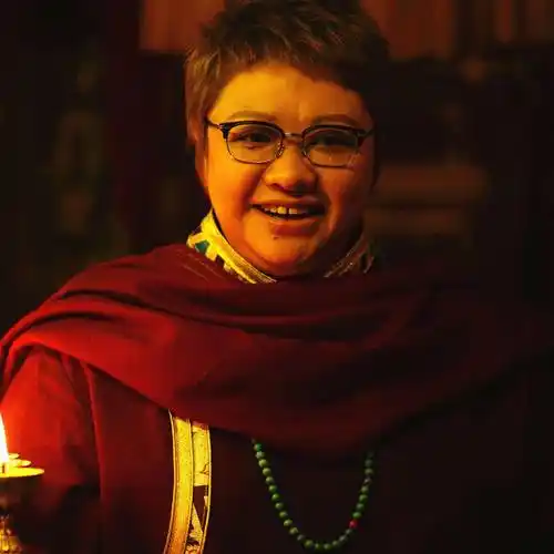 灵魂音乐人韩红:一位真正的慈善家,用大爱和行动为生命护航_北京_雍西