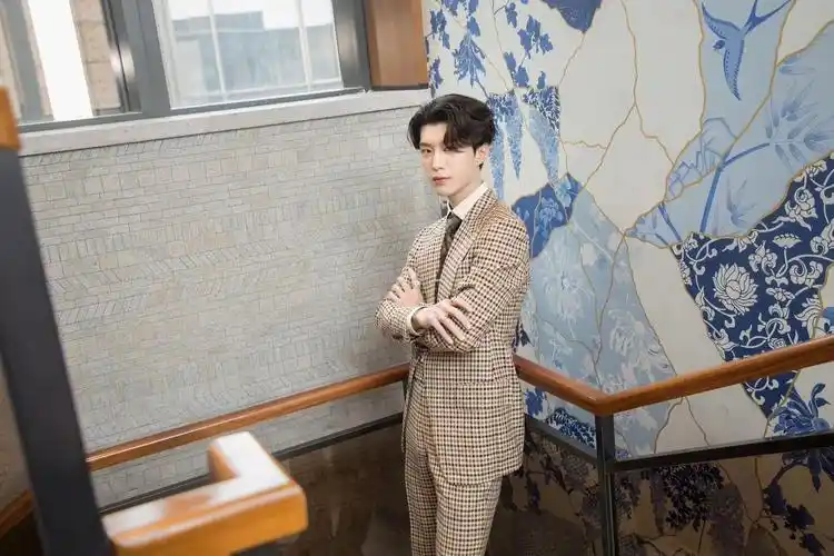 明星壁纸,范丞丞,明星,帅气,青春,洋溢新晋小鲜肉范丞丞