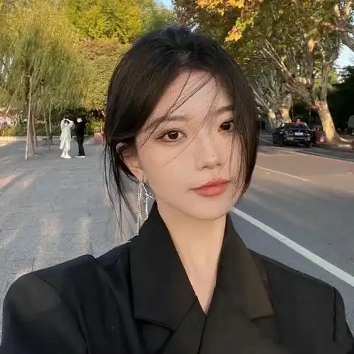 清冷酷拽女生头像 - 知乎