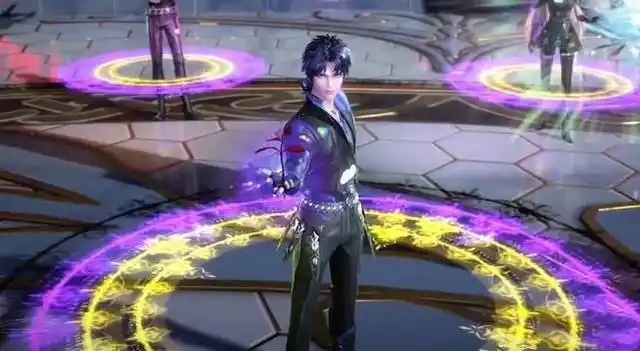 他的第一武魂蓝银皇的第十个魂环是蓝金色,是海神的神级魂环,魂技是他