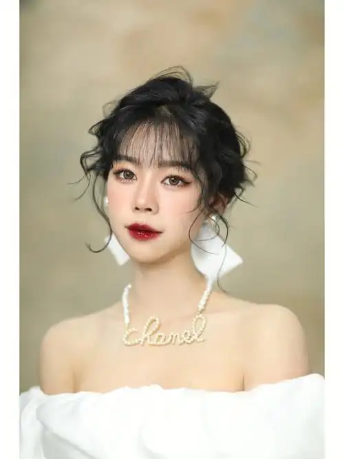 新娘造型  #短发新娘  #短发新娘造型  #最美新娘  #新娘跟妆