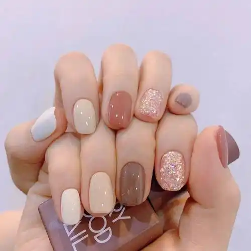 经典跳色美甲,款款都好看!_纯色