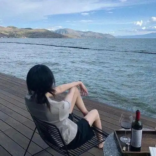 不露脸温柔风网红感女生头像|美女|绝绝|仙女|混血儿_网易订阅