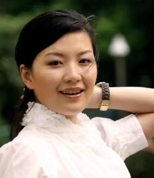 陈蓉:不当主持人也风光,嫁海归老公婚姻幸福,这是她最大的底气