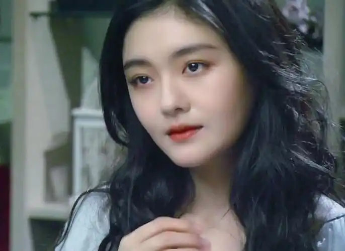 《泡沫之夏》:大s的颜值巅峰代表作!