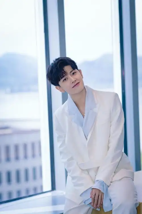 by爱喝可乐的古娜小姐 中国 任嘉伦