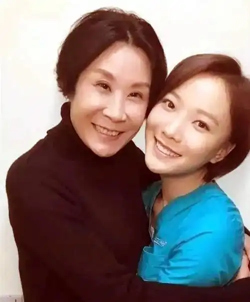 苏小明离婚38年出国留学后再婚前夫的人生现状怎样了