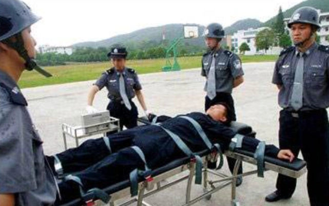 注射死刑真的没有感觉吗?看完过程后,吓得直冒冷汗!