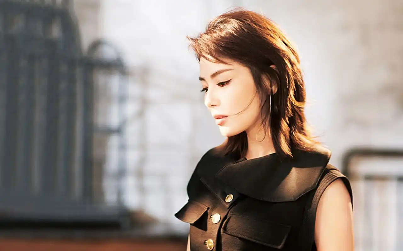 刘涛魅力时尚杂志写真图片桌面壁纸