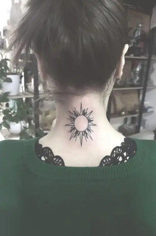 小图腾纹身图片颈部图腾纹身图案