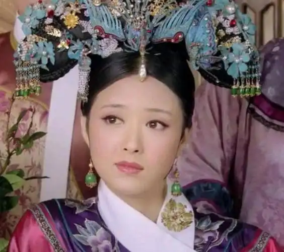 《后宫甄嬛传》华妃失宠,做人做事要低调,不然德不配位,损失大