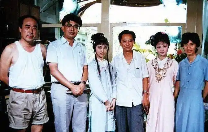 41岁患癌42岁出家,3个月后离世,陈晓旭的3段感情和2段婚姻_毕彦君_林