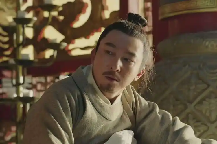 杨士奇是明朝重臣官吏却不给他送礼学者一旦收礼立刻撤职