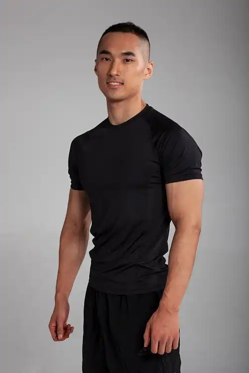 健身教练拍摄系列肌肉让我迷失方向