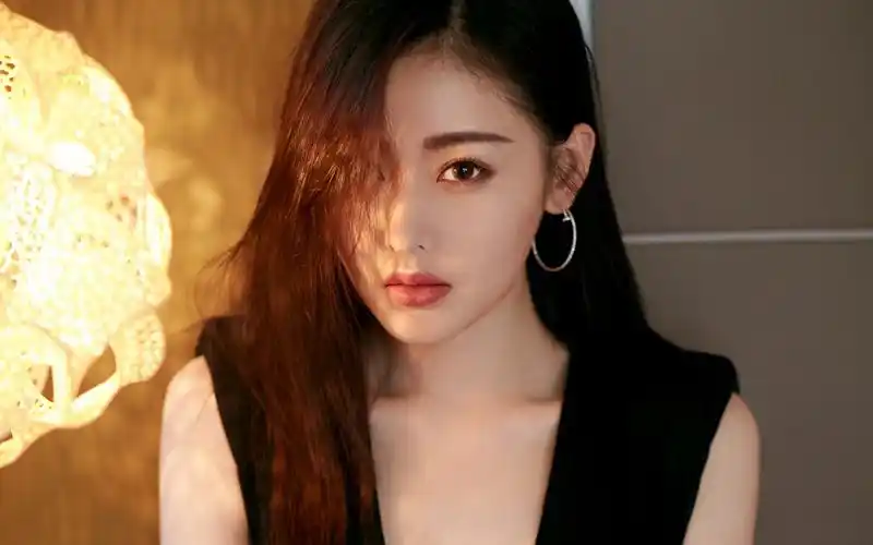 女明星张天爱性感图片-美女壁纸-高清美女图片-第6图-娟娟壁纸