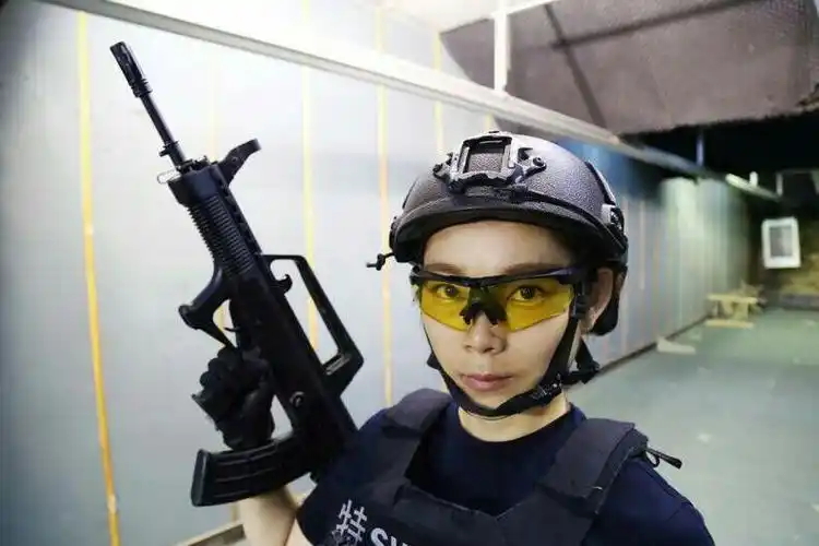 《成都女特警心灵的读白★忠诚》