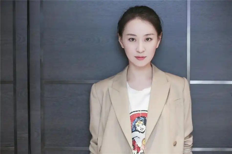 组图:王乐君亮相电影《空天猎》首映礼 靓丽清新超有范_高清图集_新浪